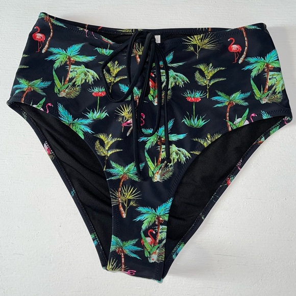 CUPSHE 2-Piece Swimsuit with flamingos M - Picture 4 of 5